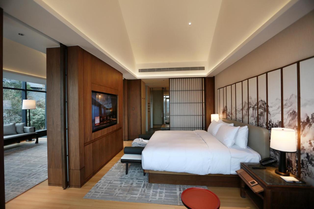 Wudang Mountain The Yew House Hotell Wudangshan Rum bild